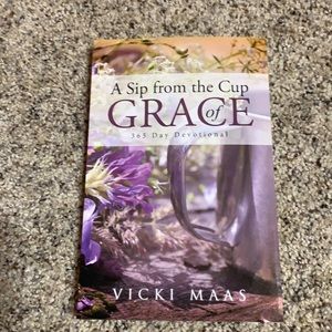 365 Day Devotional. Sip from the Cup of Grace